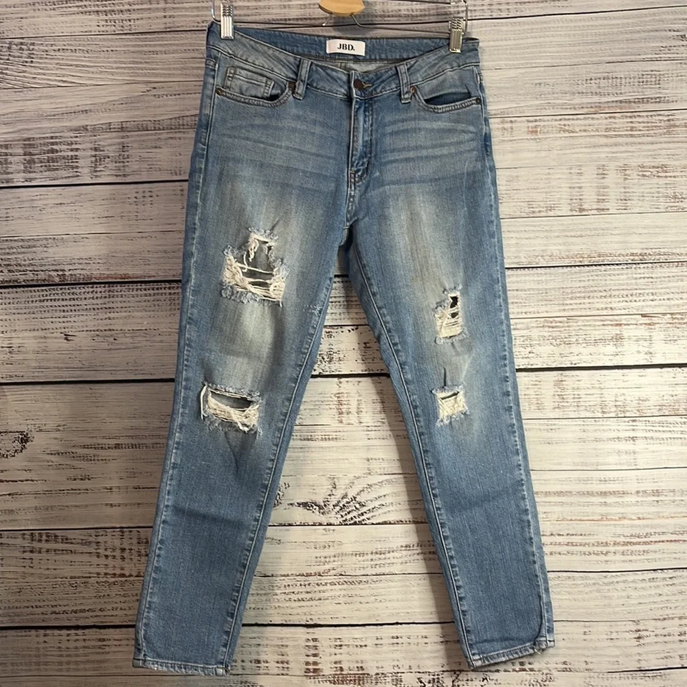 🔥 SALE JBD Mid Rise Distressed Skinny Jean | Size 28